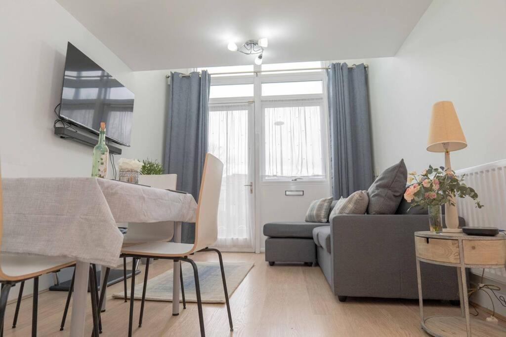 Beautiful 2 Bed In Central Birmingham: A Hidden Gem! Экстерьер фото
